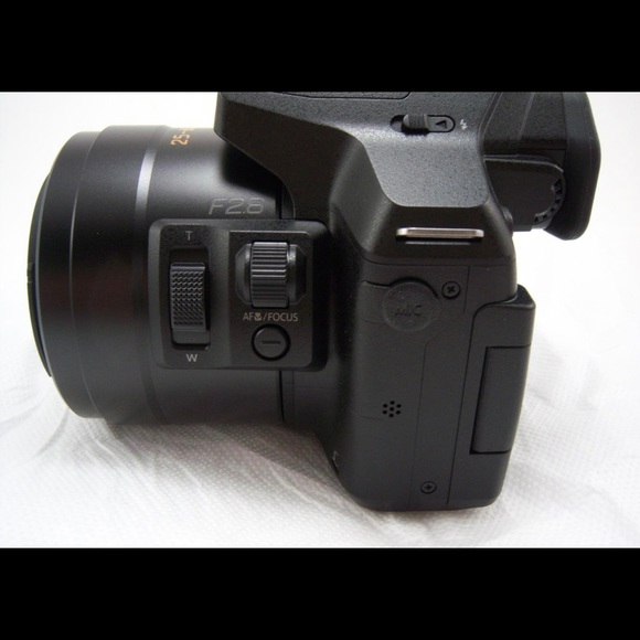 LUMIX digital camera - Picture 9 of 12